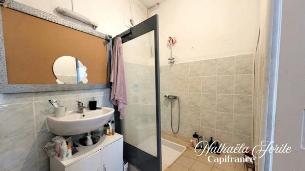 Peyruis (04310)- Maison de village de 80m²