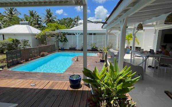 Maison à vendre    8 pièces • 120 m2 Le Moule