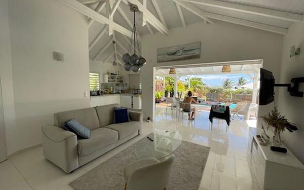Maison à vendre    8 pièces • 120 m2 Le Moule