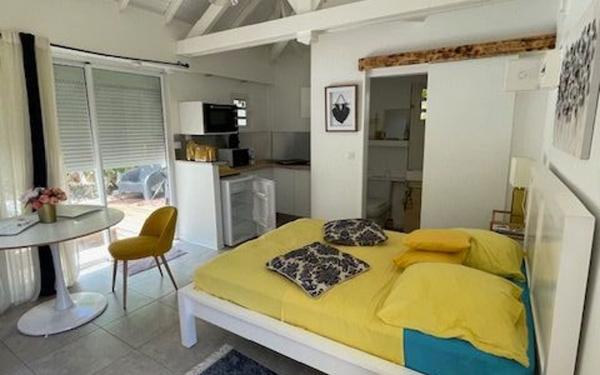 Maison à vendre    8 pièces • 120 m2 Le Moule