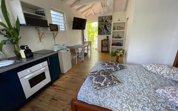 Maison à vendre    8 pièces • 120 m2 Le Moule