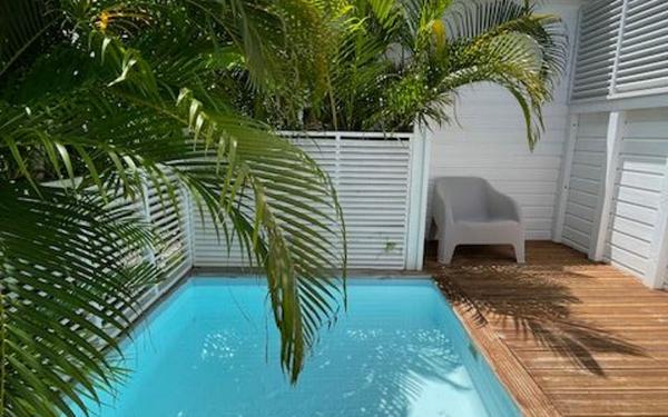 Maison à vendre    8 pièces • 120 m2 Le Moule