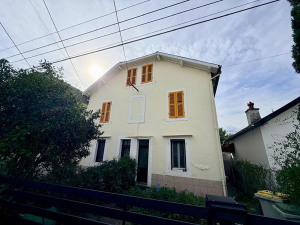 Maison 8 pièces 180 m2