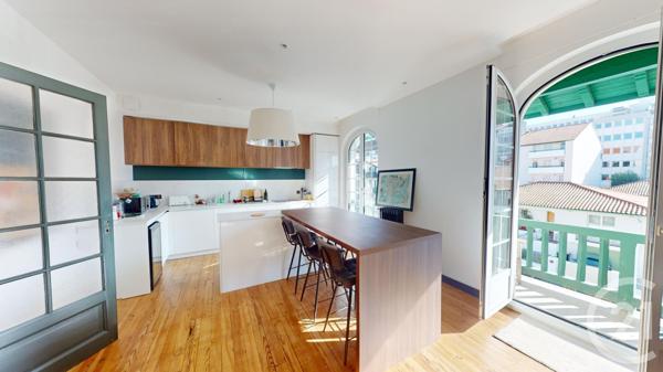 Appartement F3 à vendre  3 pièces - 84 m2 BAYONNE - 64