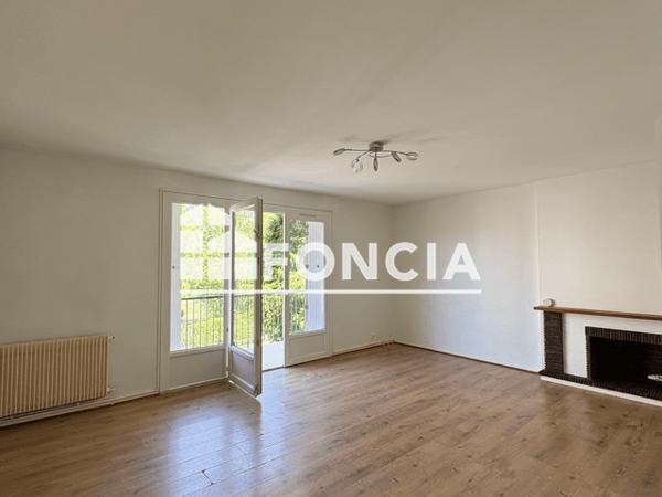 Location Appartement 3 pièces 80.09 m² - CHEMIN DE L'ESTANQUET Bayonne 64100