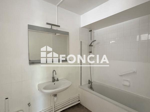 Location Appartement 3 pièces 80.09 m² - CHEMIN DE L'ESTANQUET Bayonne 64100