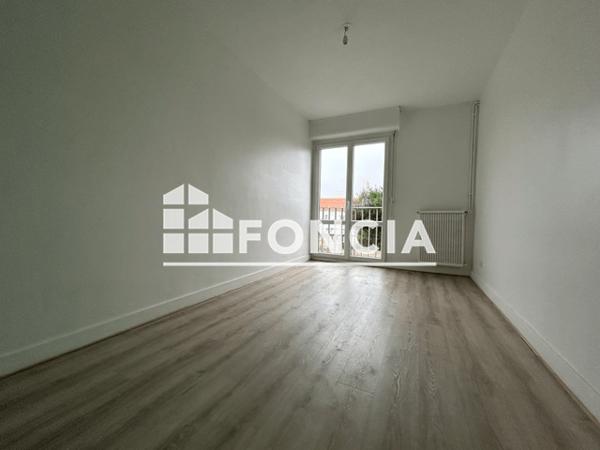 Location Appartement 3 pièces 74.13 m² - 32 RUE DE BEAUREGARD - RESIDENCE BEAUREGARD D137 La Rochelle 17000