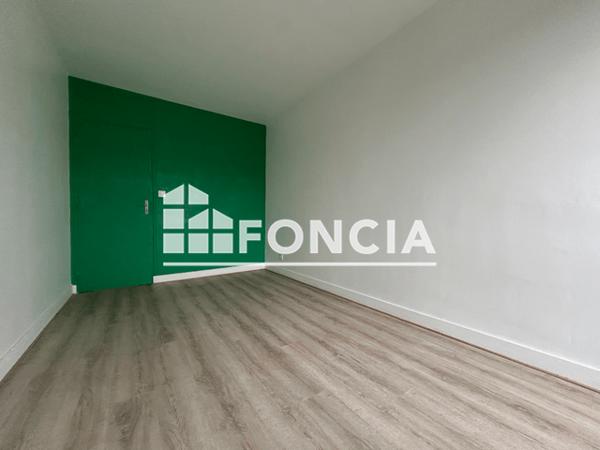 Location Appartement 3 pièces 74.13 m² - 32 RUE DE BEAUREGARD - RESIDENCE BEAUREGARD D137 La Rochelle 17000