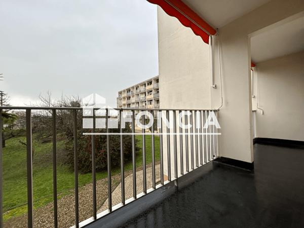 Location Appartement 3 pièces 74.13 m² - 32 RUE DE BEAUREGARD - RESIDENCE BEAUREGARD D137 La Rochelle 17000