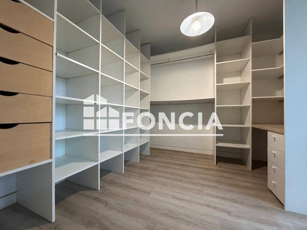 Location Appartement 3 pièces 74.13 m² - 32 RUE DE BEAUREGARD - RESIDENCE BEAUREGARD D137 La Rochelle 17000