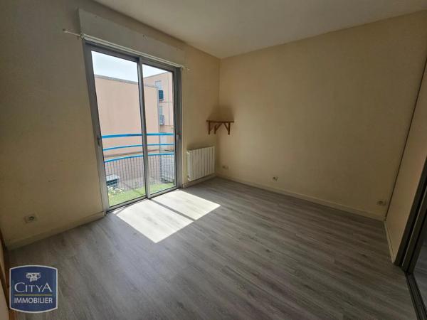 Appartement à louer 1 pièce 28.09m² Poitiers (86000)