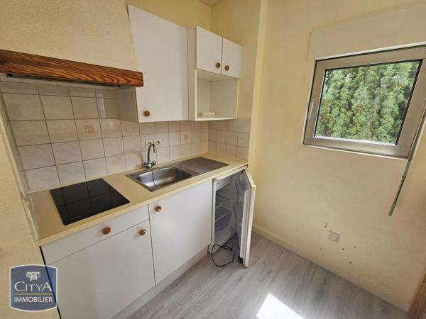 Appartement à louer 1 pièce 28.09m² Poitiers (86000)
