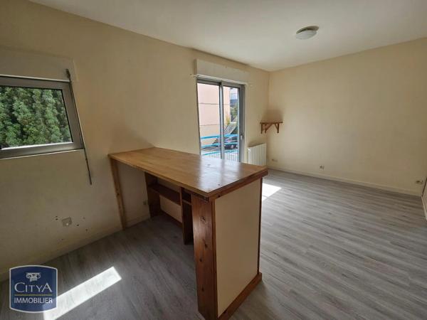 Appartement à louer 1 pièce 28.09m² Poitiers (86000)
