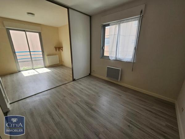 Appartement à louer 1 pièce 28.09m² Poitiers (86000)