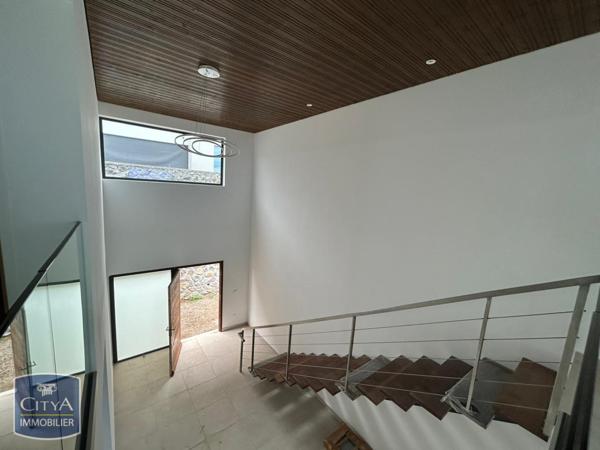 Maison à louer 4 pièces 129.71m²