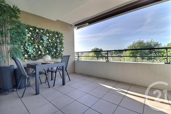 Appartement T2 à vendre  2 pièces - 50,60 m2 FREJUS - 83