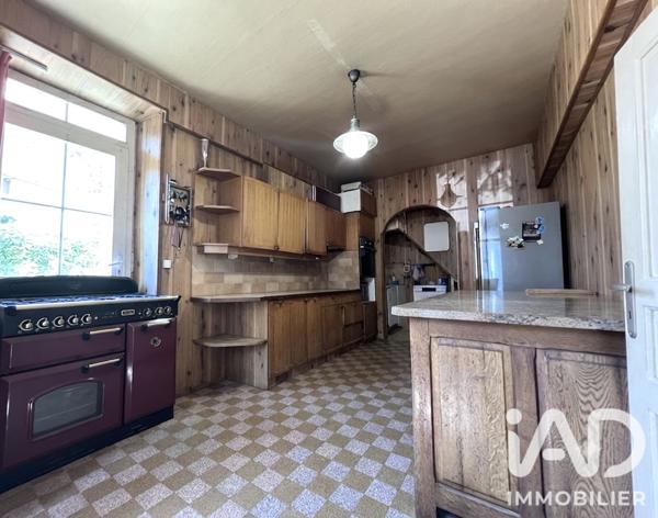 Maison à vendre 9 pièces 211 m² Château-sur-Epte