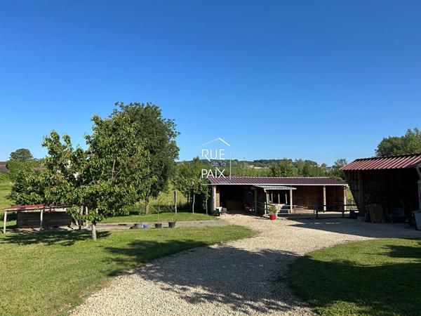 86540 THURE Maison Thure 6 pièce(s) 168 m2