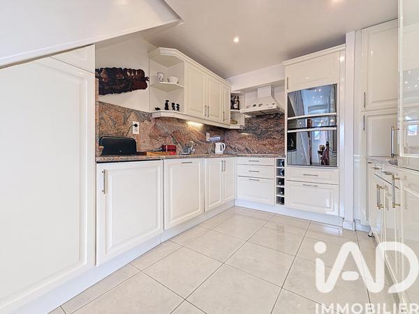 Appartement à vendre 4 pièces 104 m² Sainte-Maxime