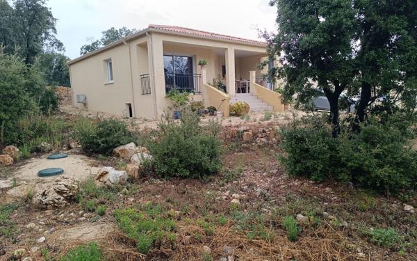 Maison à louer    3 pièces •  Orgnac-l'Aven