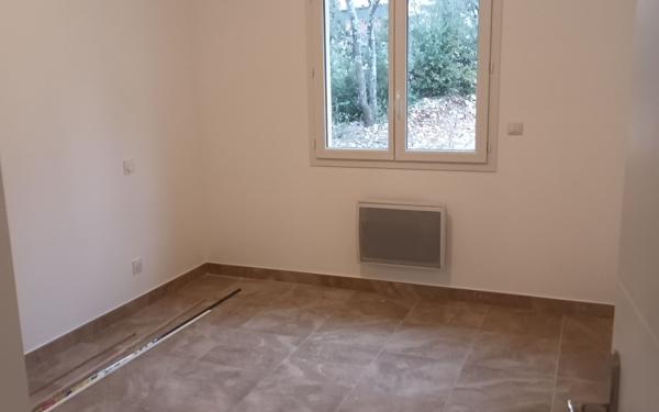 Maison à louer    3 pièces •  Orgnac-l'Aven