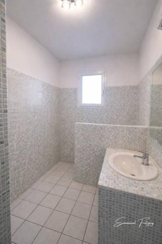 Maison à vendre 5 pièces de 133 m²