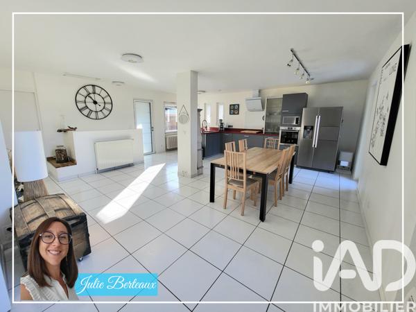 Maison à vendre 4 pièces 145 m² Saint-Just-Saint-Rambert