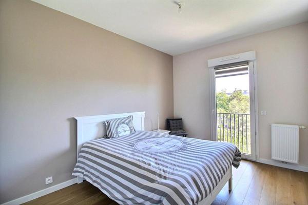 APPARTEMENT DUPLEX T4 MERIGNAC SOLEIL NEUF à deux pas du Tram A