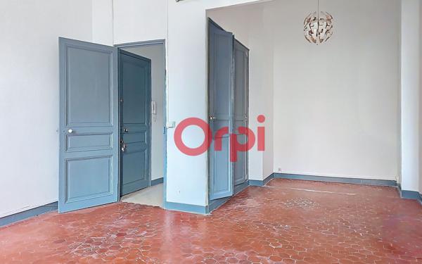 Appartement à vendre    2 pièces • 55 m2 Toulon