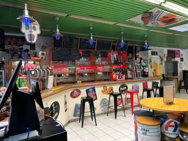 CAVE & BAR à BIÈRES, LICENCE IV, DÉGUSTATIONS, ÉVÈNEMMENTS, LOCATIONS...TRES BELLE AFFAIRE!!