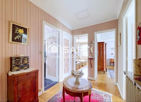 EXCLUSIVITÉ – Maison familiale de 132 m² avec garage, sous-sol total et dépendance, aux portes de Paris.
