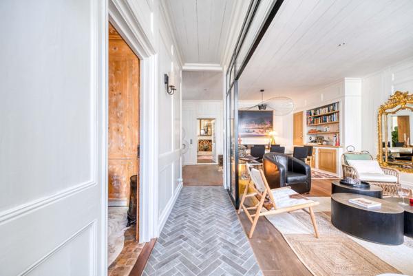 Île de Ré - Saint-Martin-de-Ré - Maison de maître au coeur du centre historique