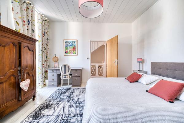 Île de Ré - Saint-Martin-de-Ré - Maison de maître au coeur du centre historique