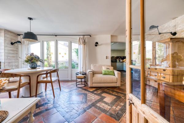 Île de Ré - Saint-Martin-de-Ré - Maison de maître au coeur du centre historique