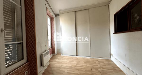 À vendre Appartement 2 pièces 51 m² - Corbeil-essonnes 91100