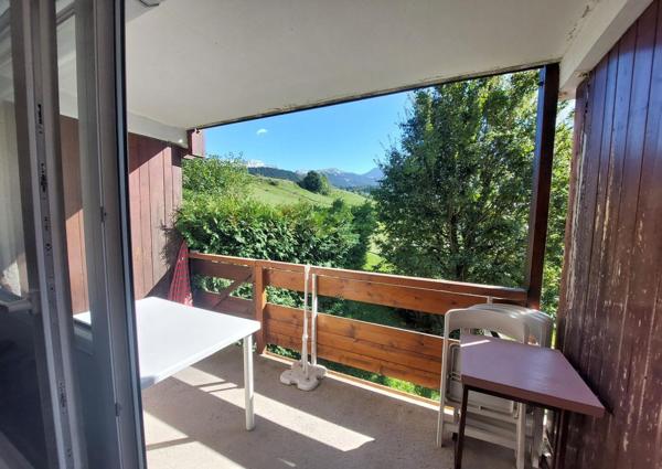 Appartement+ cellier + parking + casier à skis