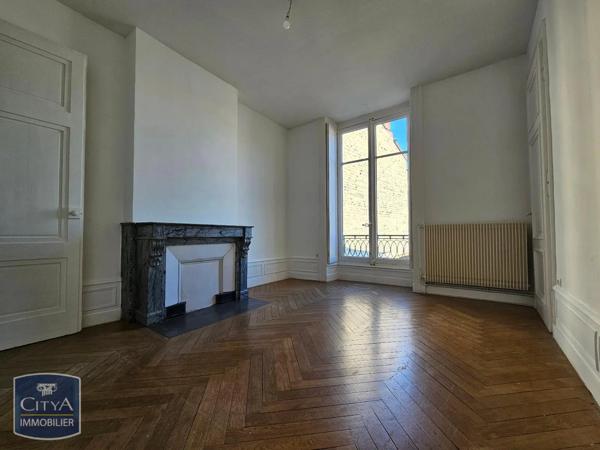 Appartement à louer 3 pièces 67m² Saint-Étienne (42000)