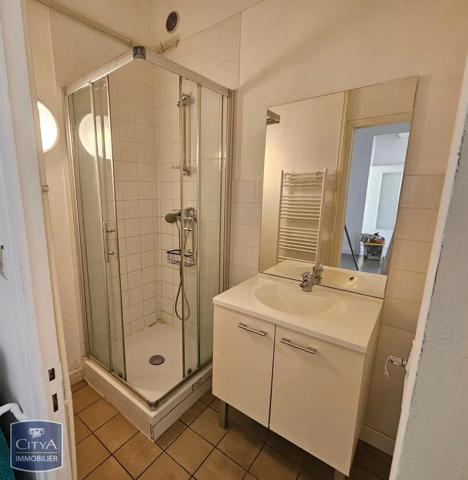 Appartement à louer 3 pièces 67m² Saint-Étienne (42000)
