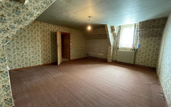 Maison à vendre    3 pièces • 115 m2 Vindefontaine