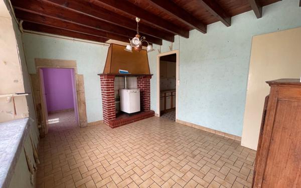 Maison à vendre    3 pièces • 115 m2 Vindefontaine