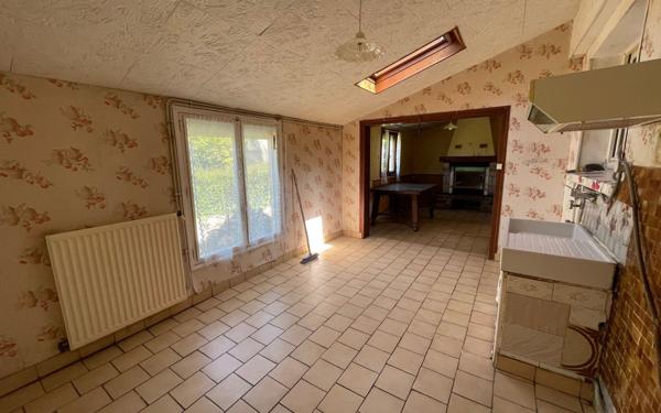 Maison à vendre    3 pièces • 115 m2 Vindefontaine