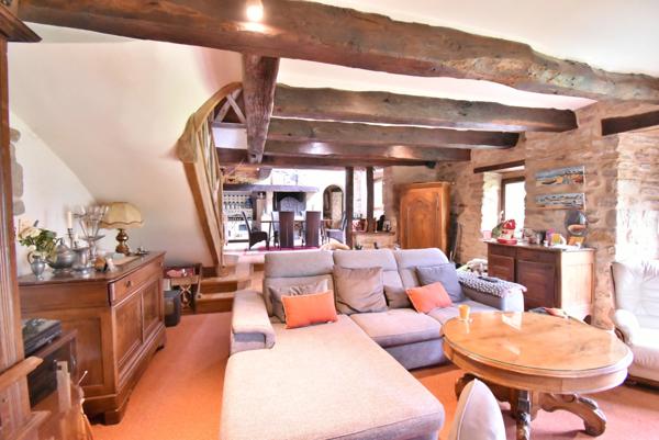 LONGERE 216 M² - TERRAIN 3900 M²