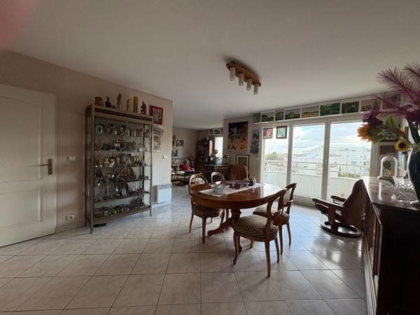 Appartement Rosny Sous Bois 3 pièces 72.8 m2