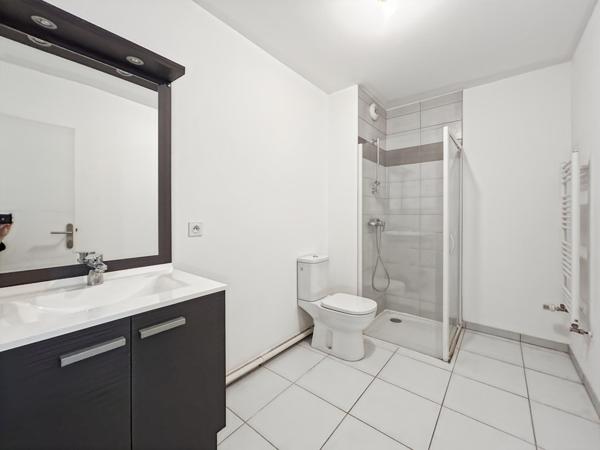 T2 orienté Sud récent avec parking – Mérignac