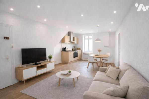 TALUYERS, au cœur du village, T2 au 1er étage.