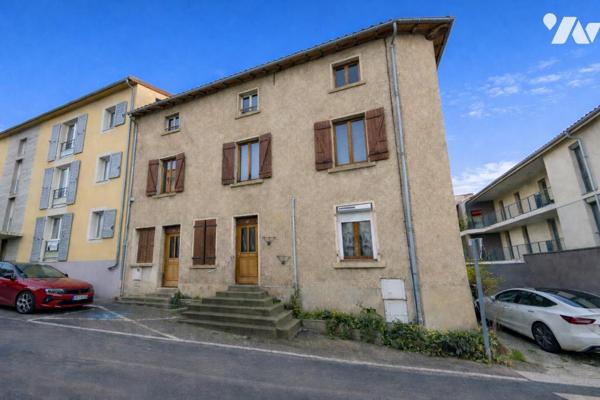 TALUYERS, au cœur du village, T2 au 1er étage.