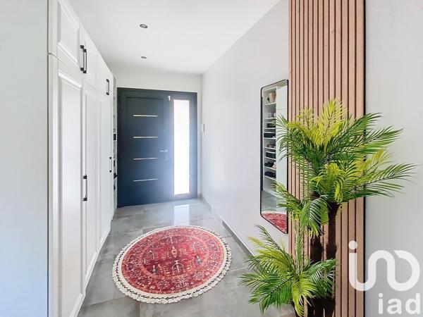 Maison 4 pièces de 136 m² à Cublac (19520)