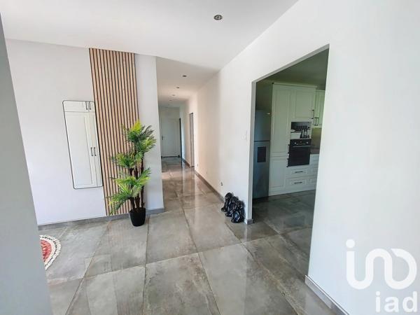 Maison 4 pièces de 136 m² à Cublac (19520)