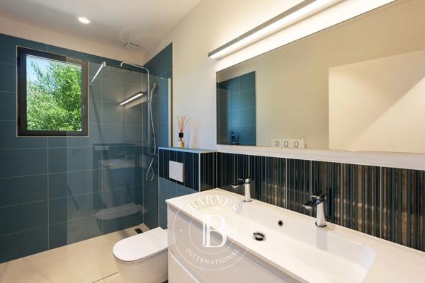 Sainte-Lucie-de-Porto-Vecchio, Villa 5 Chambres -  300 m² à vendre