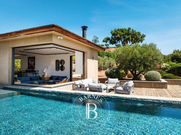 Sainte-Lucie-de-Porto-Vecchio, Villa 5 Chambres -  300 m² à vendre